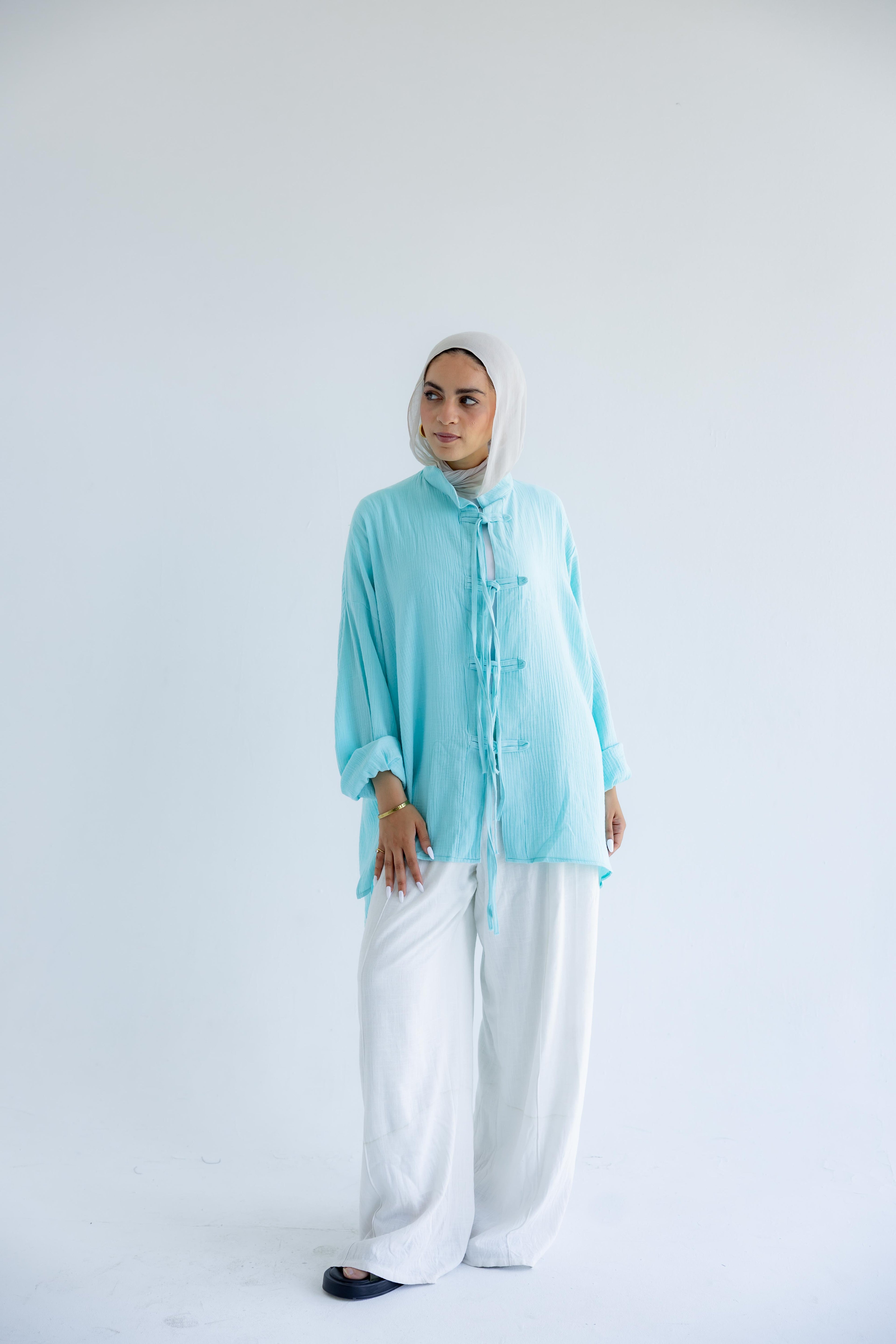 Aura-shirt